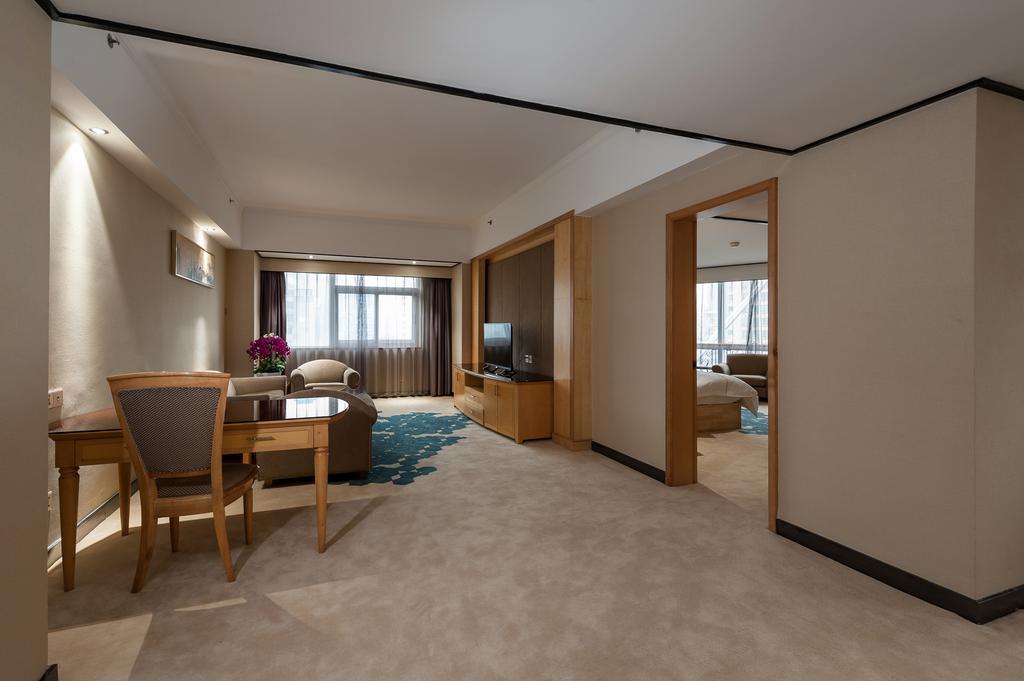 Gangrun Hotel Guangzhou Beijing Road Branch Екстериор снимка