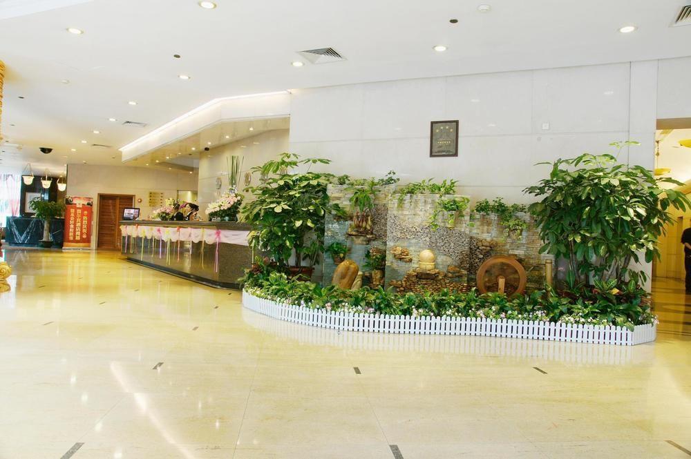 Gangrun Hotel Guangzhou Beijing Road Branch Екстериор снимка